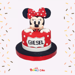 Minnie Mouse Cake